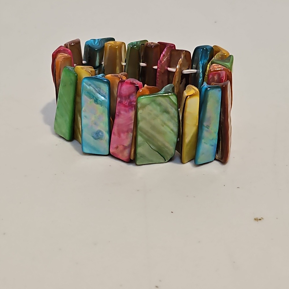 MOP Mother of Pearl Multi color Abalone Shell Rainbow Bracelet